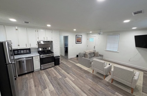 Louisville House | Gage District House