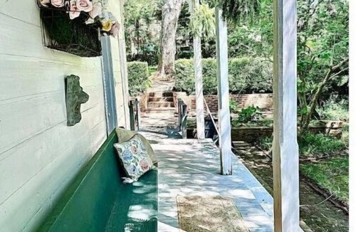 Vicksburg Cabin | Garden Cottage at Floweree