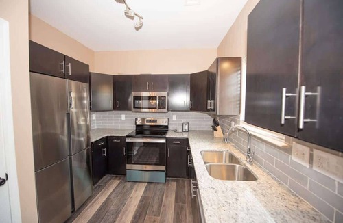 Southwestern House | Gated Atlanta Modern Home with 7 beds B