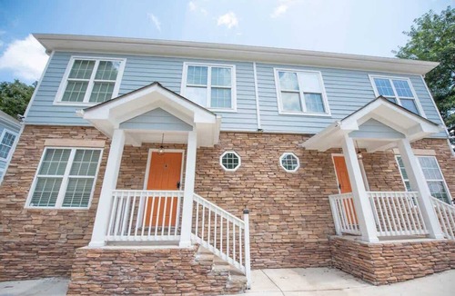 Southwestern House | Gated Atlanta Modern Home with 7 beds B