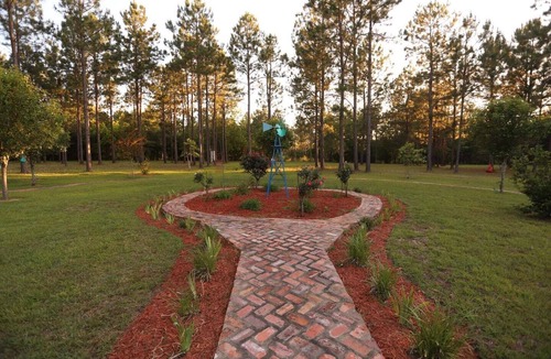 Eastman House | Genesis House - Christian Retreat