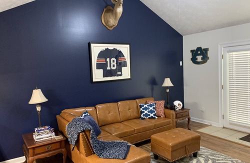 Auburn Condo | Get your Gameday on HERE!