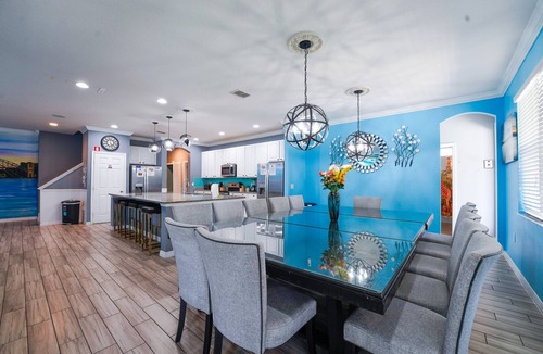 Loughman House | Global Bowling Villa, Sleeps 34