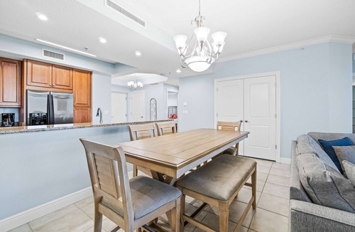 Ono Island Condo | Golf getaway near the beach with shared pool, balcony, & WiFi - gorgeous view
