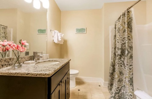 Central Business District Hotel | Gorgeous Condo - Walk to French Qt and Bourbon