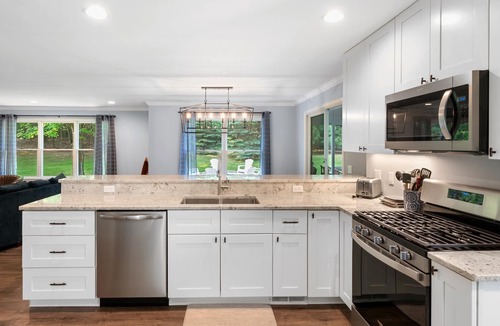 Harbor Springs House | Gorgeous home in Harbor Springs with Hot tub!