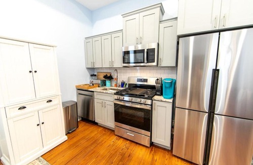Treme Apartment | Governors Apartment - Steps to French Quarter