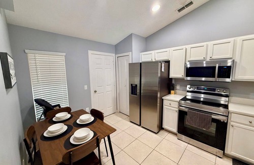 Loughman Apartment | Grand Luxury Pines 3BR Pool Home near Disney