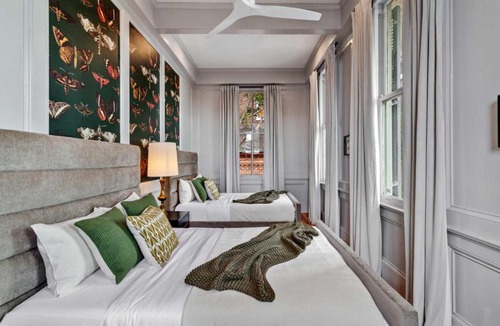 Esplanade Ridge House | Grand NOLA Estate Heated Pool