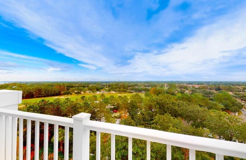 Baytowne Wharf House | Grand resort condo with golf course pool & luxe amenities