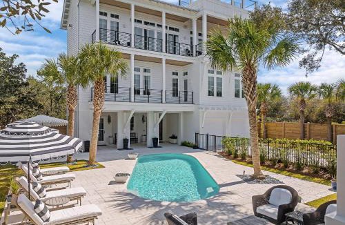 Gulf Trace House | Grayt Joy