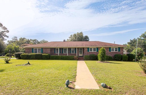 Vidalia House | Great for Groups! Pet-Friendly Getaway in Vidalia