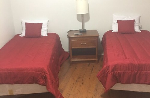 French Quarter Apartment | Great Location!!!- (NEAR FRENCH QUARTER CONDO 2bed 2bath)
