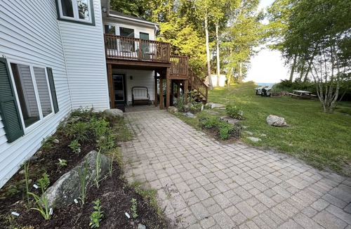Manistee House | GREAT no bluff, easily accessible beach!