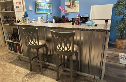Newaygo Apartment | Great room w/pool table in a 1-bdrm party barn in Newaygo; River access