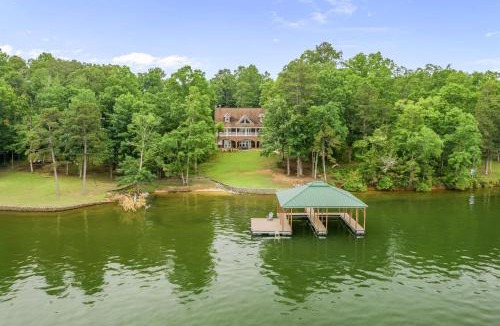 Stoney Point Landing House | Great Views - With Beach Area! Gorgeous Views Of The Lake