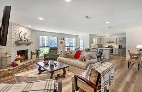 Molino House | 'Green Acres' Home w/Fire Pit + Fishing Pond