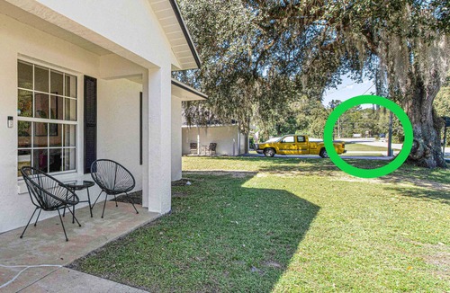 Candler House | Greenway Getaway Near Silver Springs, walking distance to Cross Florida Greenway