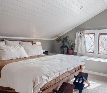 Mandeville House | Guesthouse on Girod