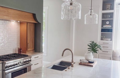 Mandeville House | Guesthouse on Girod