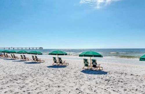 Fort Walton Beach House | Gulf front resort with shared pool beach access Lazy river washer&dryer