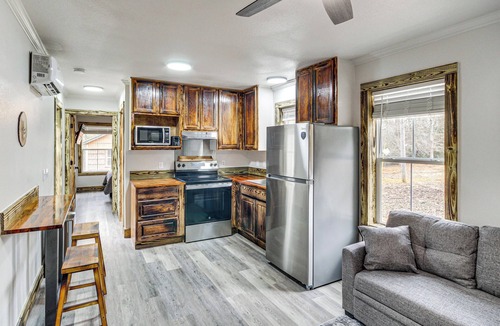 Gulfport Cottage | Gulfport Cottage w/Fire Pit: Relax & Recharge!