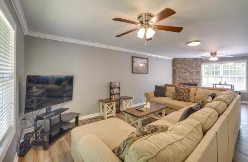 Groveoak House | Guntersville Lake House: Boat Ramp Access!