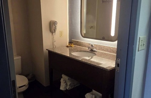 Bessemer Hotel | Hamilton Inn Bessemer, AL - Birmingham
