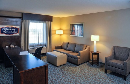 Gulfport Hotel | Hampton Inn & Suites Gulfport I-10