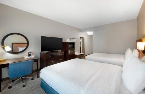 Harvey Hotel | Hampton Inn & Suites Harvey/New Orleans West Bank