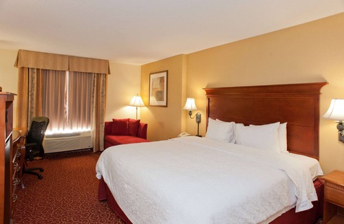 McComb Hotel | Hampton Inn & Suites McComb