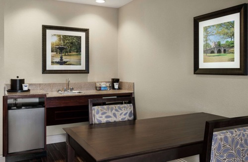 Gunter Afs Hotel | Hampton Inn & Suites Montgomery-EastChase