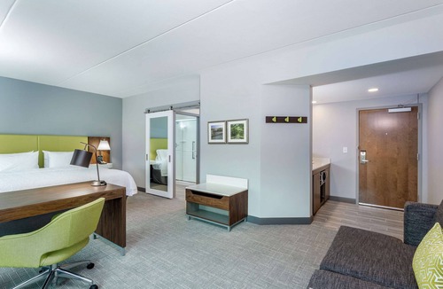 Saraland Hotel | Hampton Inn & Suites Saraland Mobile