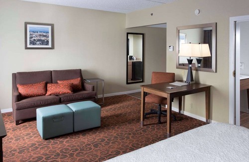 Troy Hotel | Hampton Inn Troy