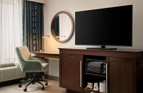 Waynesboro Hotel | Hampton Inn Waynesboro