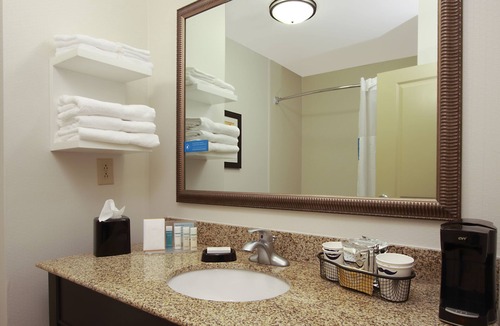 Winfield Hotel | Hampton Inn Winfield