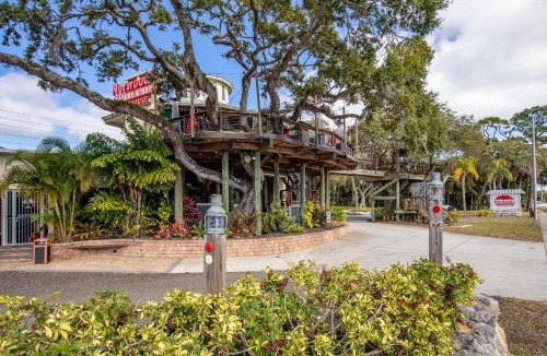 New Smyrna Beach House | Happy Ours