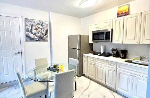 Orlando Apartment | Happy Place