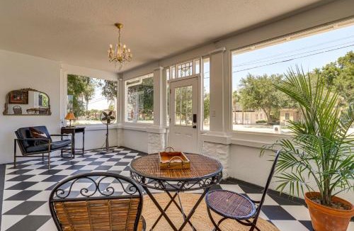 Eustis House | Heart of Historic Dtwn Eustis! MCM-Inspired Unit