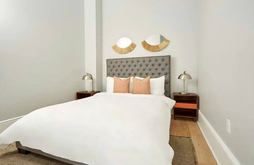 French Quarter Hotel | Heart of the French Quarter | Stylish 2BDR Suite