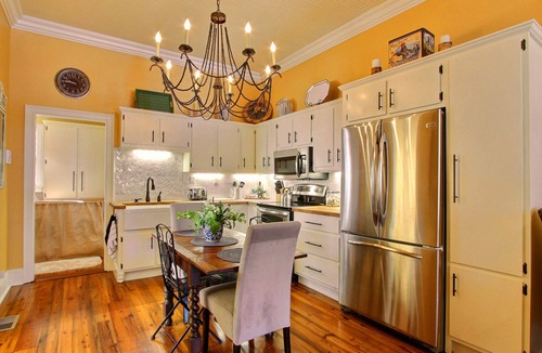 Hitch Village - Fred Wessels Homes House | Heated Pool Access | 5*Clean | Flex Cancelation