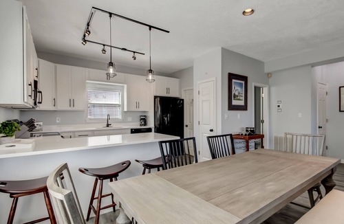 Tybee Island House | Heated Pool Access | Family friendly Beach Home | Ocean view | By Southern Belle Tybee