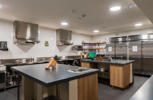 Central Business District Hostel | HI New Orleans - Hostel