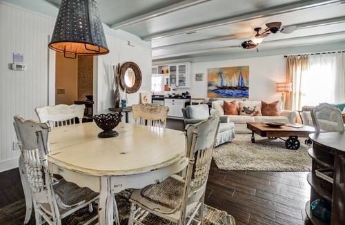 Fort Morgan Cottage | High Tides and Good Vibes! Book Now to enjoy a Relaxing Vacation!