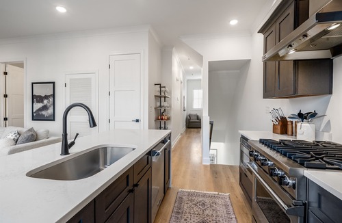 Tuscaloosa House | Highend Stadium View Home, Pool & Game Room Garage