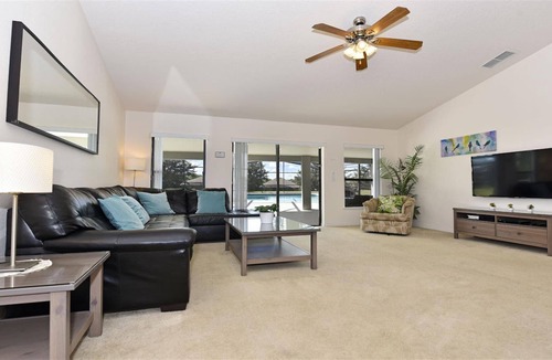 Legacy Park Villa | Highgate at Legacy Park - 5 Bed 3 Baths Villa