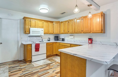 Interlachen House | Hike & Fish! Wooded Family Getaway in Interlachen