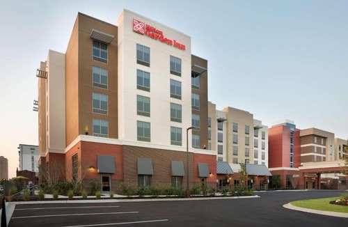 Five Points South Hotel | Hilton Garden Inn Downtown Birmingham