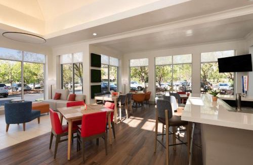 Tallahassee Hotel | Hilton Garden Inn Tallahassee