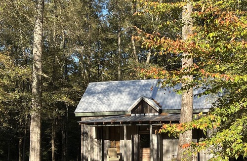 McComb Cottage | Historic 1 bed, 1 bath cottage that is over 100 years old with modern amenities